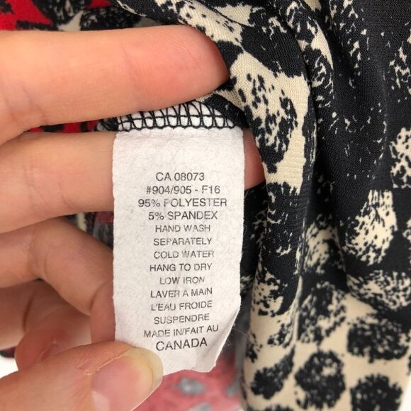 Vivian Wong Red Black abstract tunic flowy 3/4 sleeve blouse Small - Picture 6 of 12